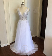 Load image into Gallery viewer, Beading Prom Dresses 2019 V neck Pink High Split Tulle Sweep Train Sleeveless Evening Gown A-line Lace Up Backless Vestido De