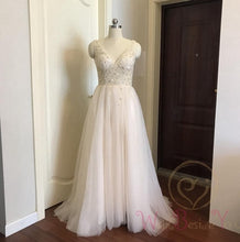 Load image into Gallery viewer, Beading Prom Dresses 2019 V neck Pink High Split Tulle Sweep Train Sleeveless Evening Gown A-line Lace Up Backless Vestido De